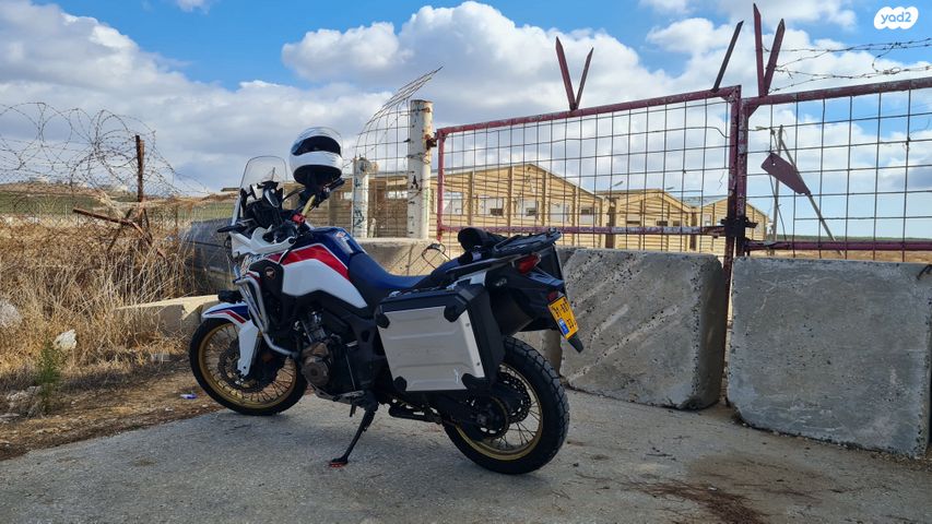 הונדה CRF1000L אפריקה טווין