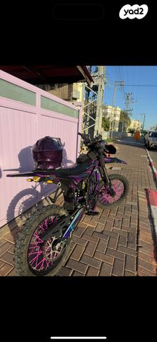 מודעת רכב סורון ULTRA BEE T