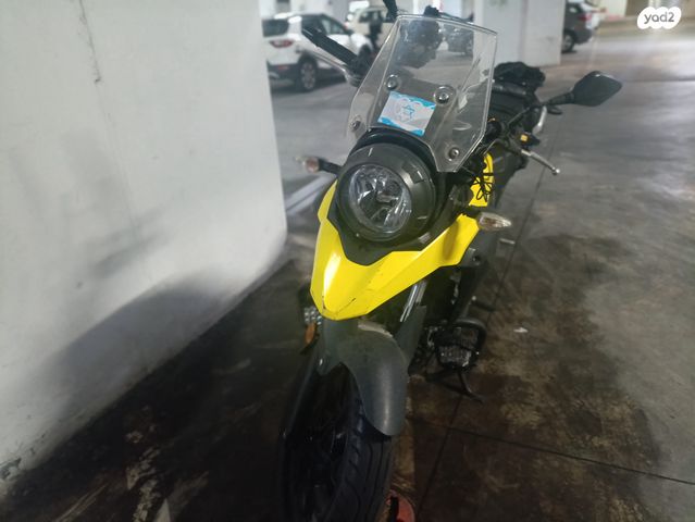 סוזוקי וי-סטרום 250