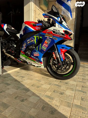 קאוואסאקי נינג'ה ZX 10R