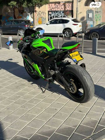 קאוואסאקי נינג'ה ZX 10R