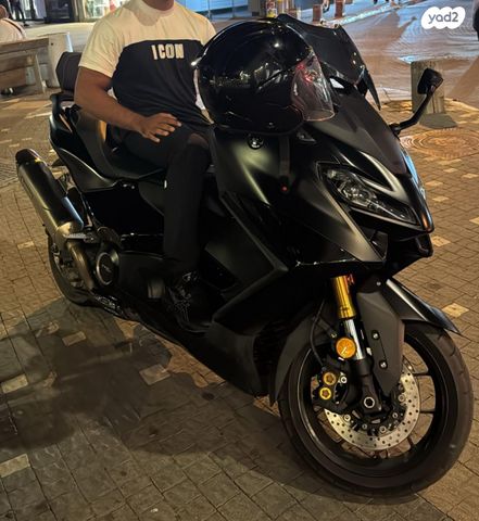 ימאהה TMAX 560 Tech