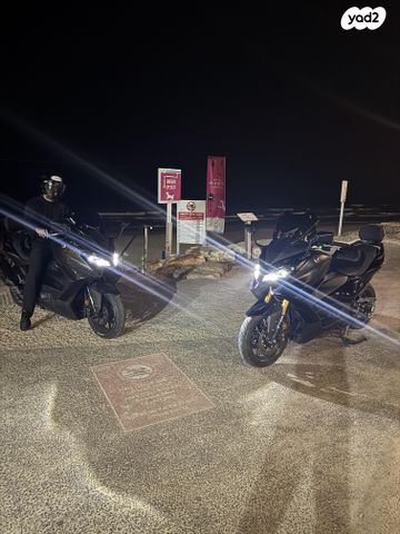 ימאהה TMAX 560 Tech