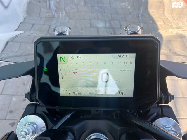 ימאהה MT-09 Y-AMT