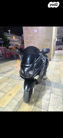 פיאג'ו X-Evo 250