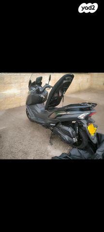 מודעת רכב סאן יאנג ג'וי-מקס Z-250