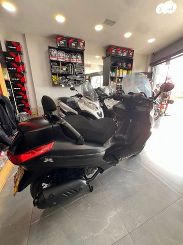 פיאג'ו X-Evo 250