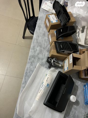 feedItemObj.data.row_1