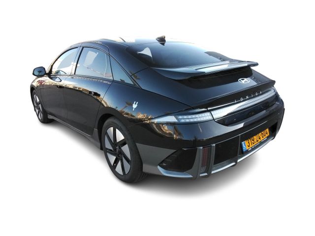 יונדאי איוניק 6