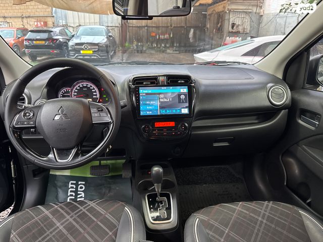 מיצובישי ספייס סטאר