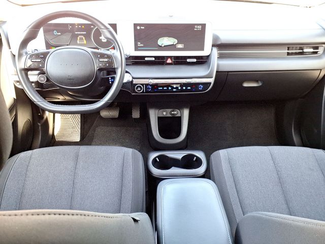 יונדאי איוניק 5