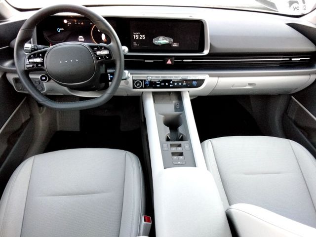 יונדאי איוניק 6