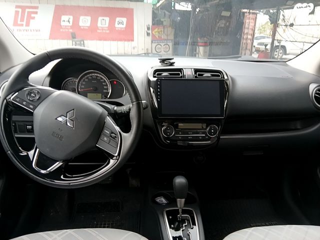 מיצובישי ספייס סטאר