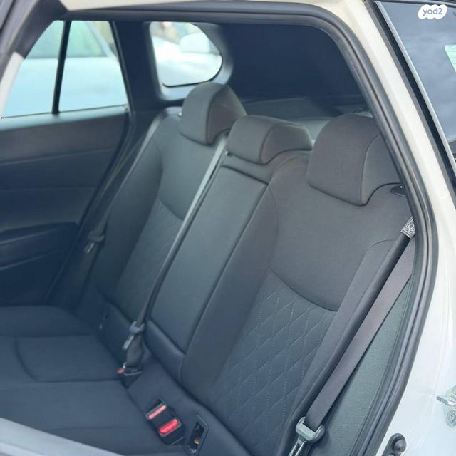 טויוטה קורולה קרוס