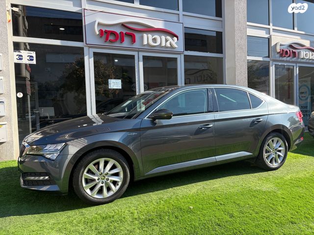 מודעת רכב סקודה סופרב