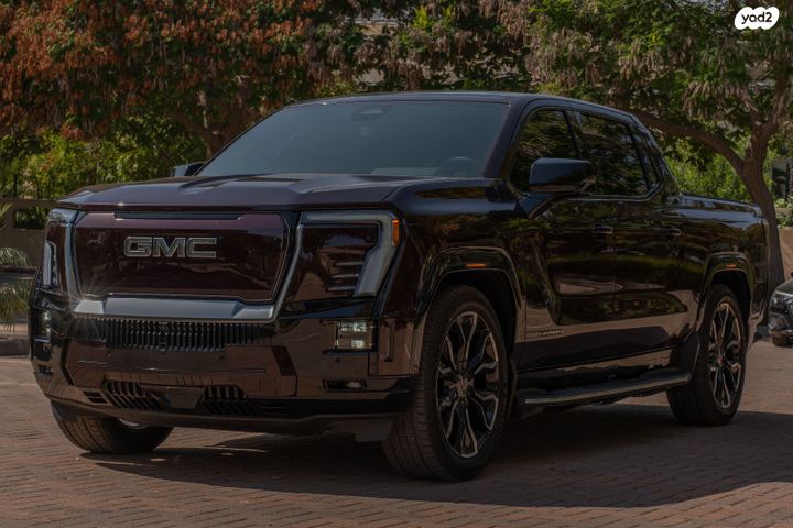 ג'י.אם.סי סיירה EV