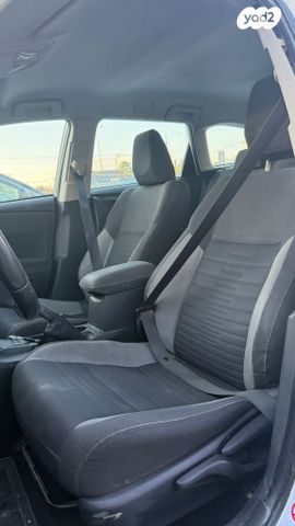 טויוטה אוריס