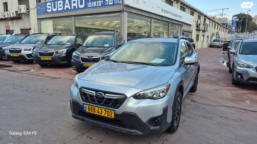 מודעת רכב סובארו XV