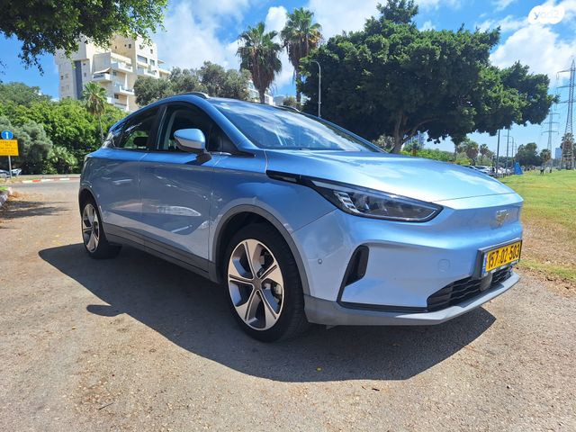 ג׳ילי Geometry C