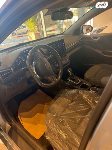 יונדאי איוניק