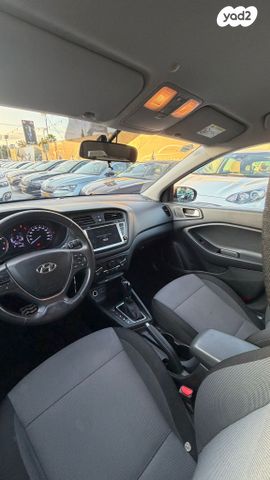 יונדאי I20 קרוס