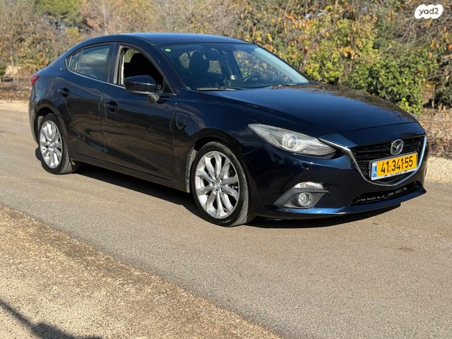 מאזדה 3