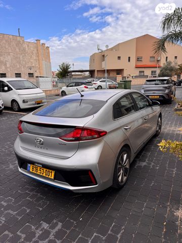 יונדאי איוניק