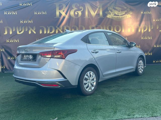 יונדאי אקסנט i25