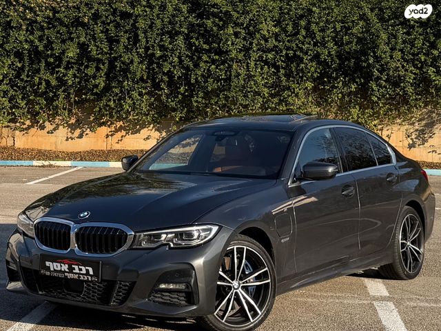 מודעת רכב ב מ וו סדרה 3