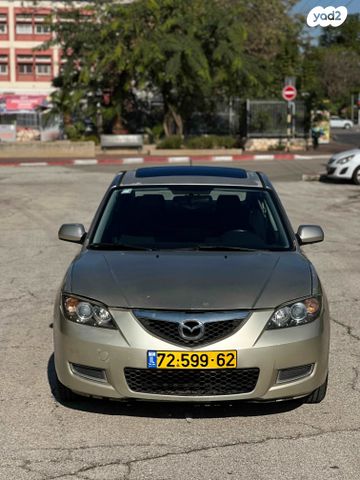 מודעת רכב מאזדה 3