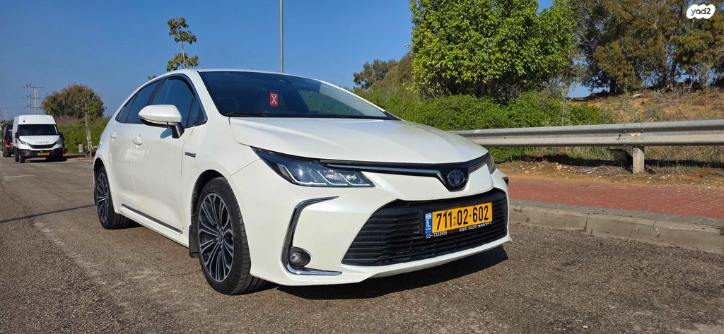 טויוטה קורולה