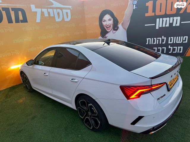 סקודה אוקטביה