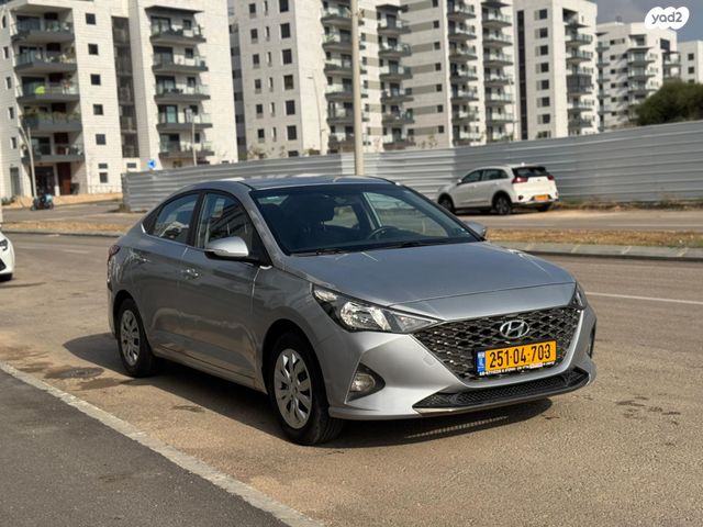יונדאי אקסנט i25