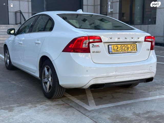 וולוו S60