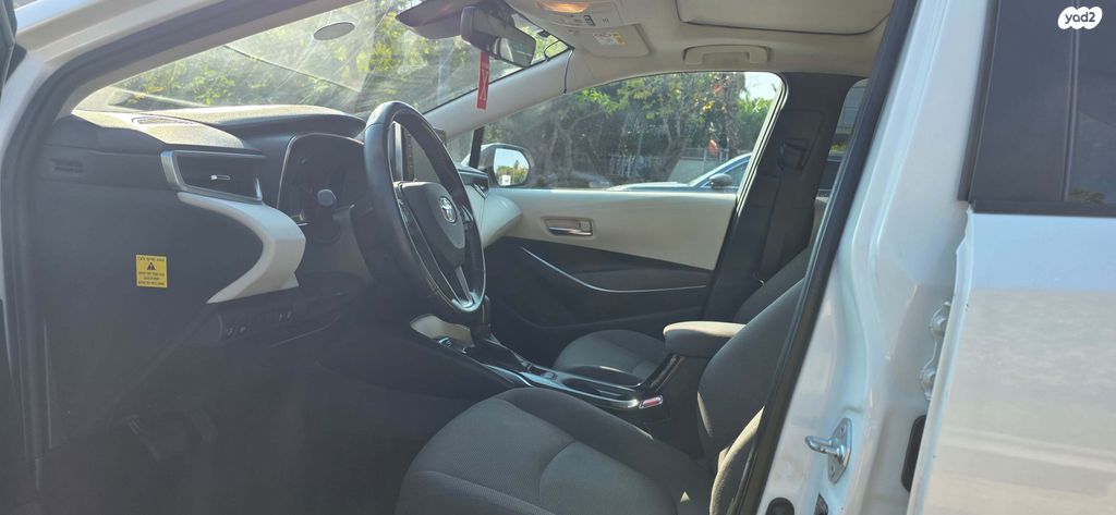 טויוטה קורולה