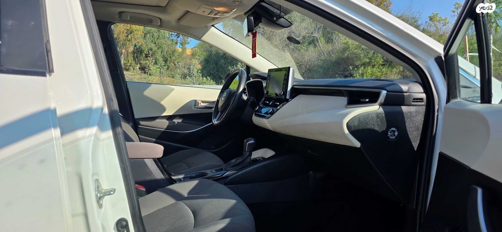 טויוטה קורולה