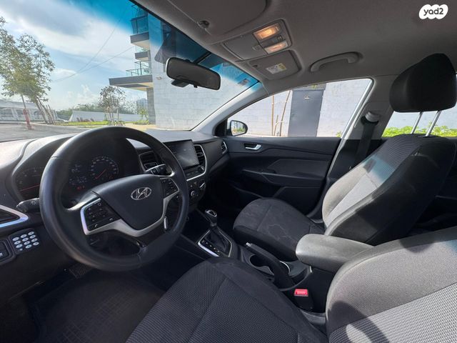 יונדאי אקסנט i25