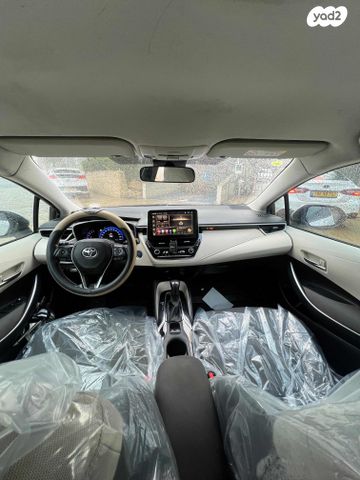 טויוטה קורולה