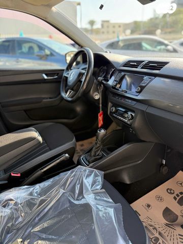 סקודה פאביה