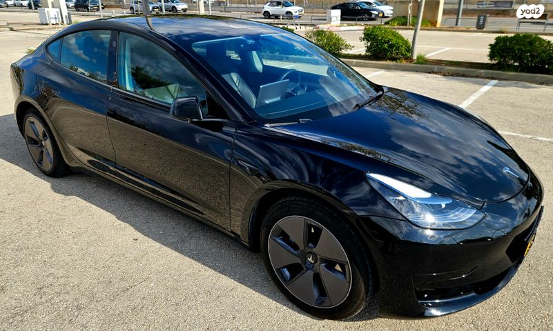 מודעת רכב טסלה מודל 3 1