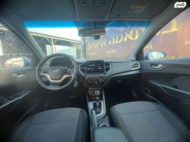 יונדאי אקסנט i25