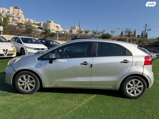 מודעת רכב קיה ריו