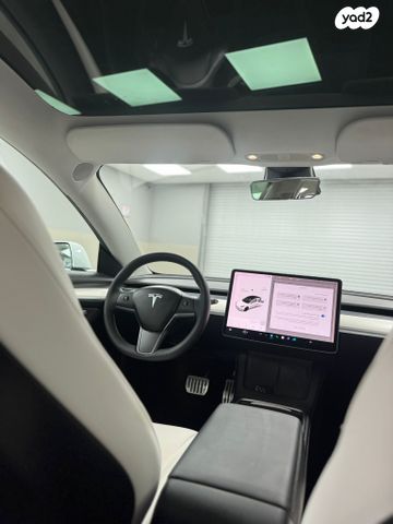 טסלה מודל 3