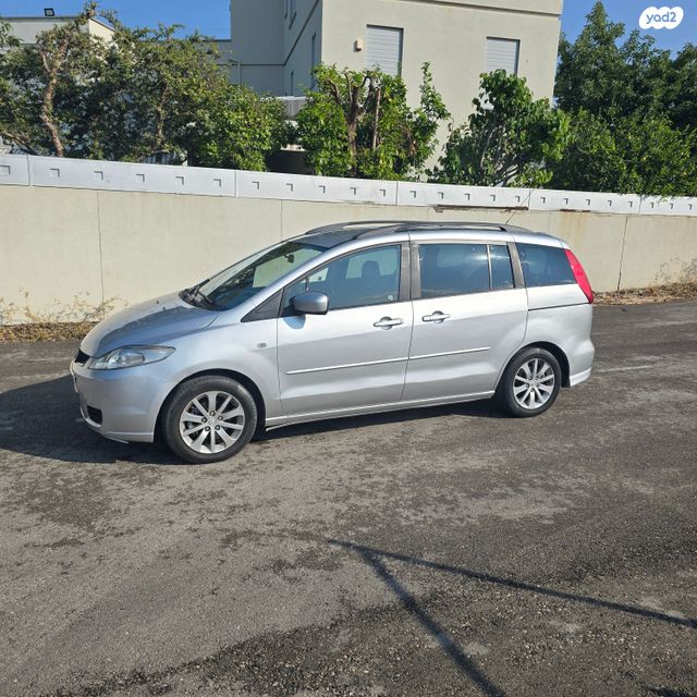 מודעת רכב מאזדה 5