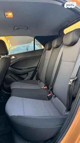 יונדאי I20 קרוס