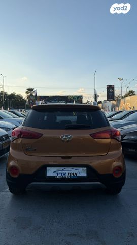 יונדאי I20 קרוס