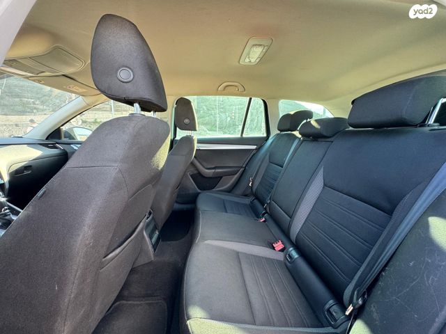 סקודה אוקטביה 