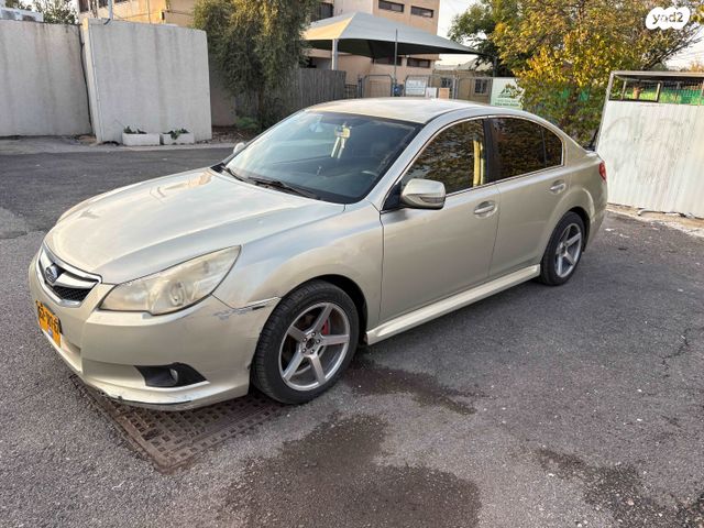 מודעת רכב סובארו B4/לגאסי