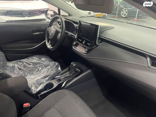 טויוטה קורולה