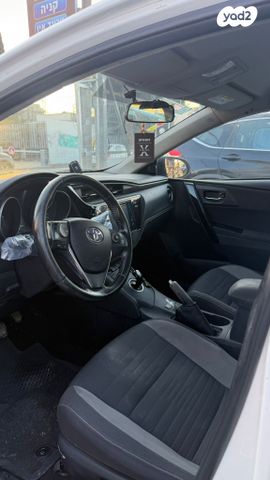 טויוטה אוריס